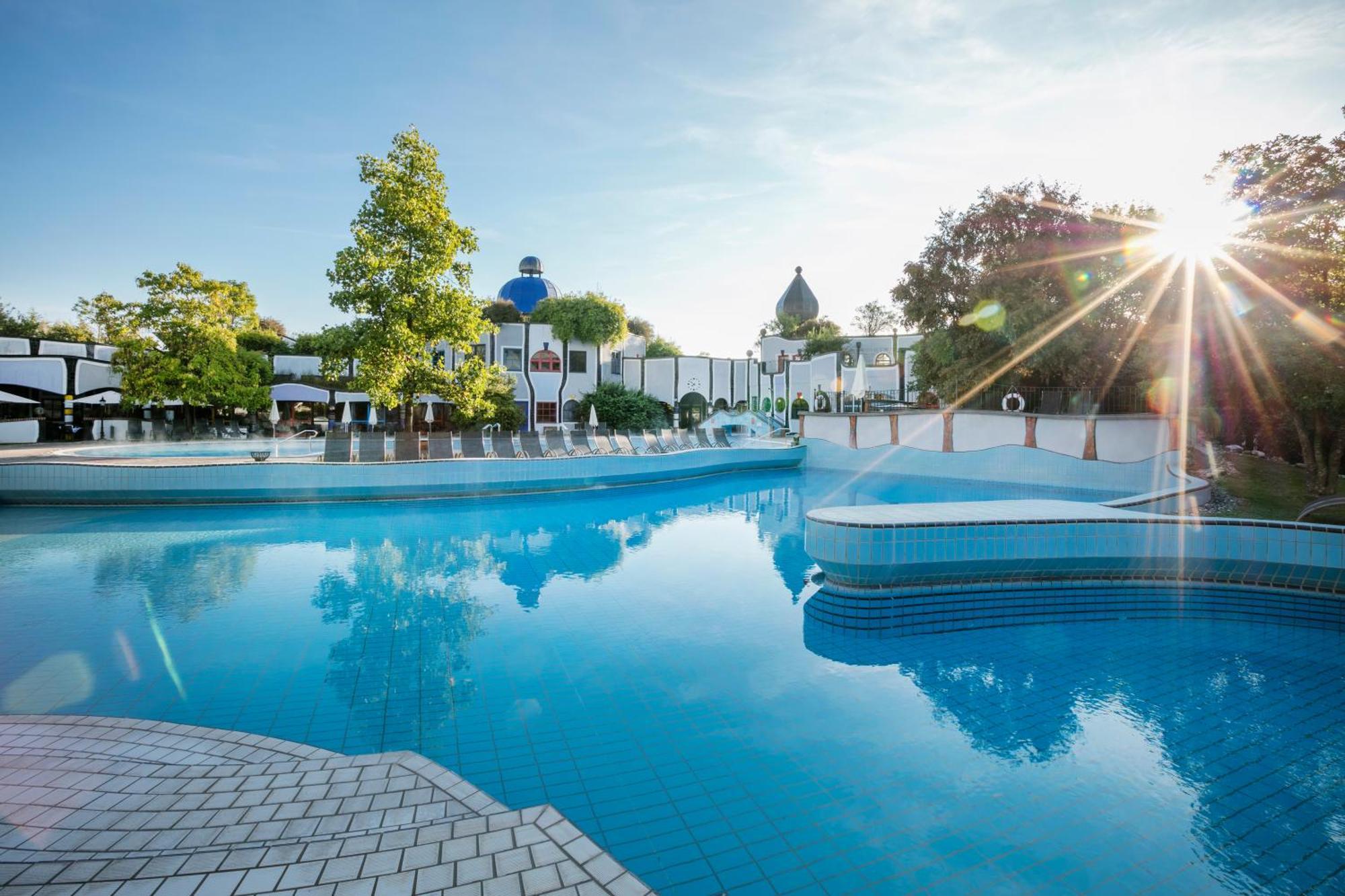 Hotel Rogner Bad Blumau Esterno foto