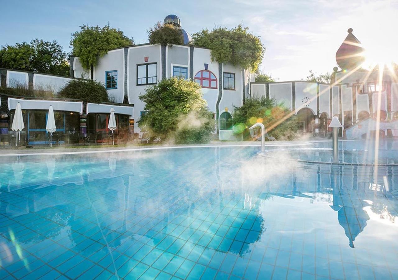 Hotel Rogner Bad Blumau Esterno foto