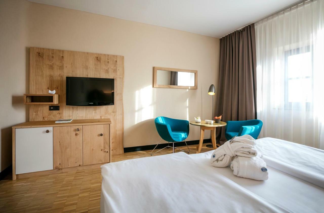 Hotel Rogner Bad Blumau Esterno foto