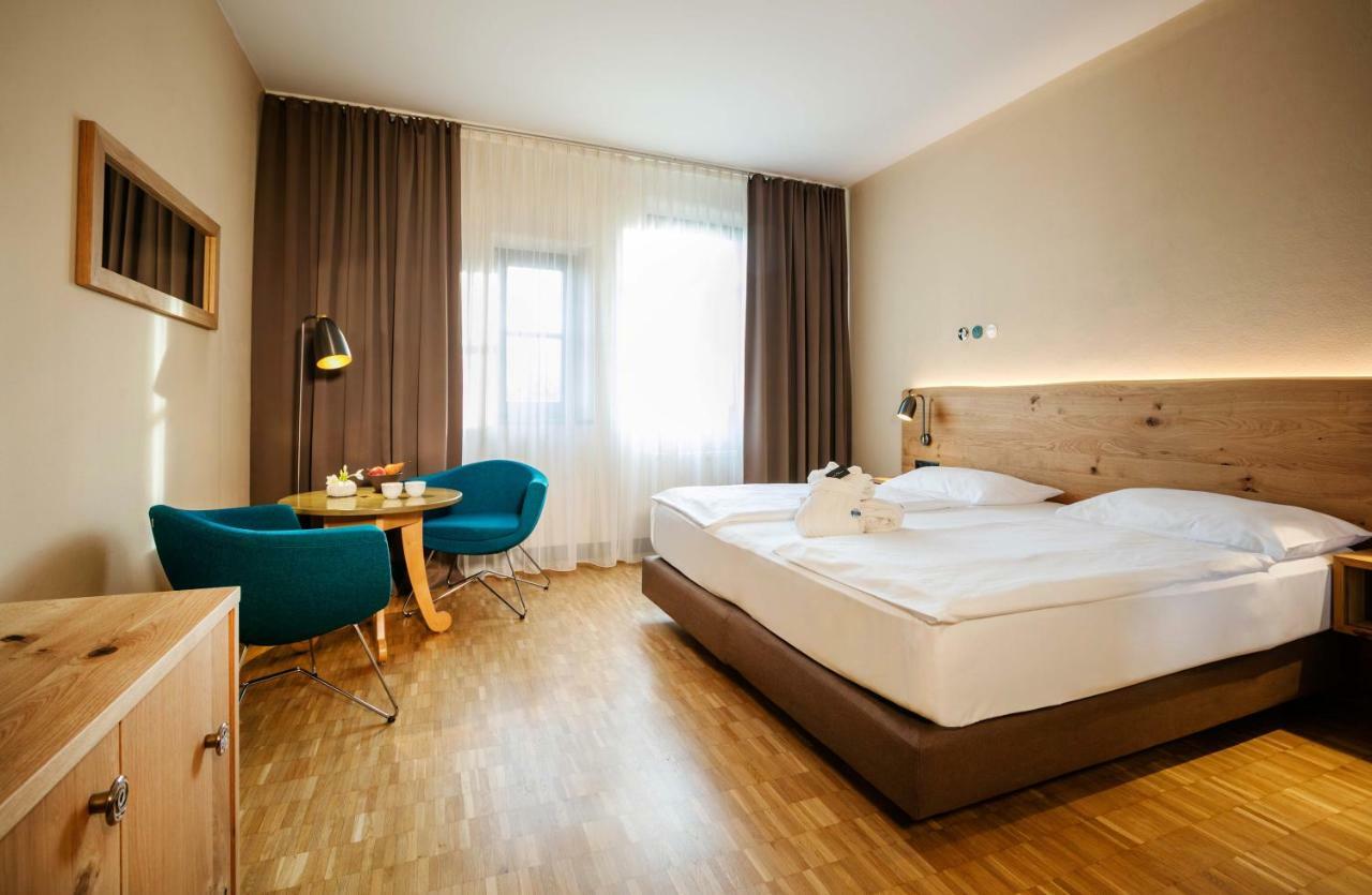 Hotel Rogner Bad Blumau Esterno foto